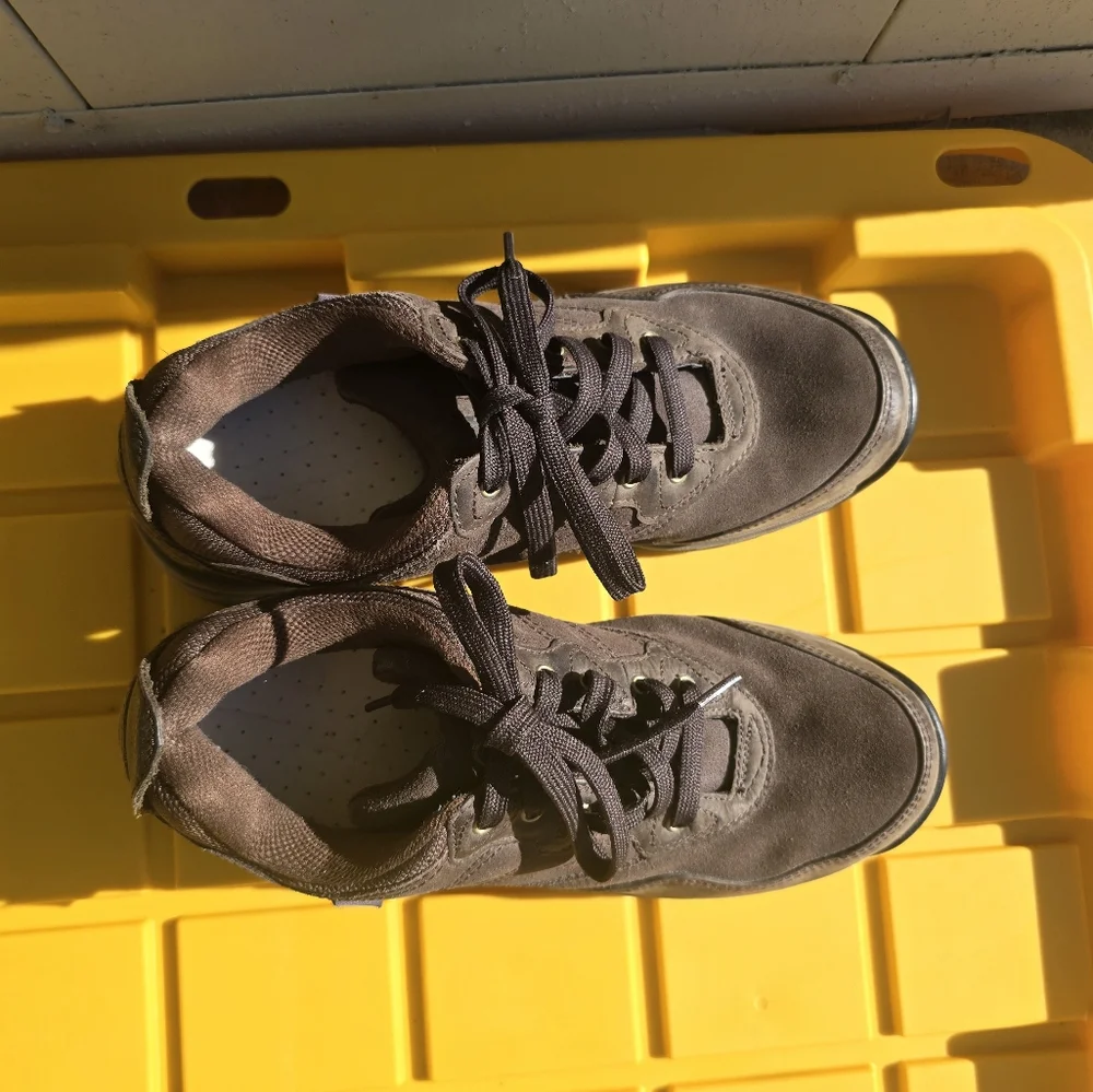 Men‎ hiking boots